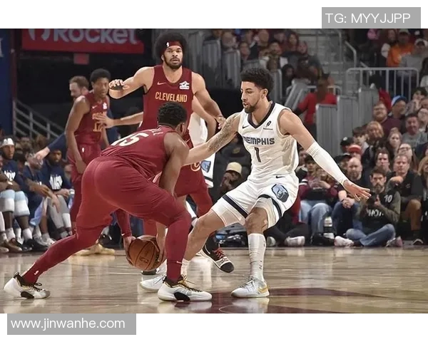 骑士队遭遇惨败，士气低迷难以振奋——背后的深层次问题与解决之道