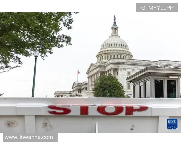 亚特兰大商业区陷入停摆危机，部分商家因疫情关闭大门