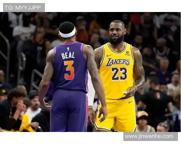 太阳力克湖人迎来季后赛关键胜利 太阳力克湖人迎来季后赛关键胜利