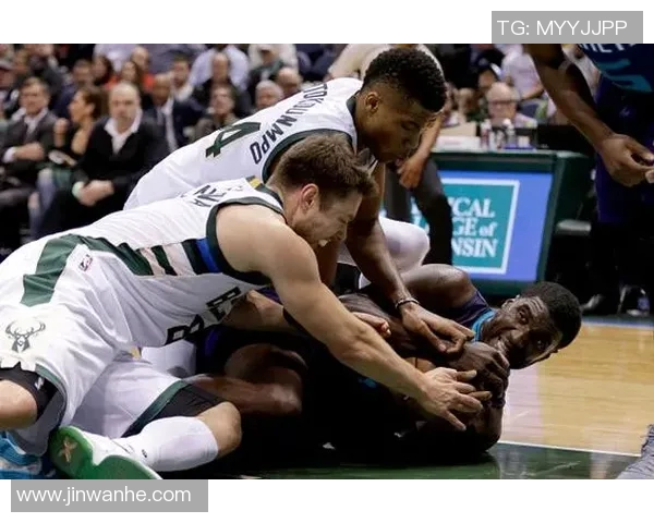 黄蜂新赛季开门红,晋级季后赛总决赛 黄蜂新赛季开门红,晋级季后赛总决赛